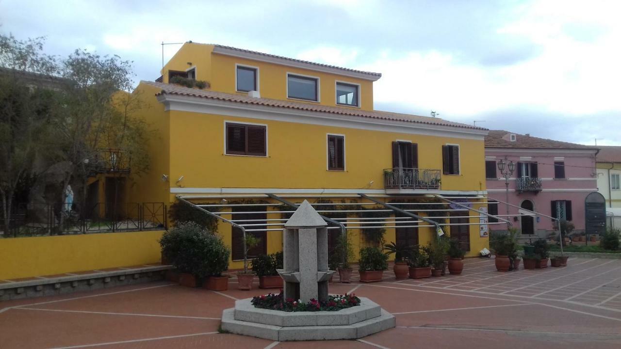 B&B Florian San Teodoro  Exterior photo